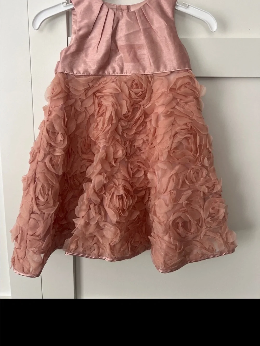 OshKosh jacket plus 3 dresses in different sizes bundle